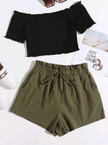 Tops - Crop Top and waist shorts set